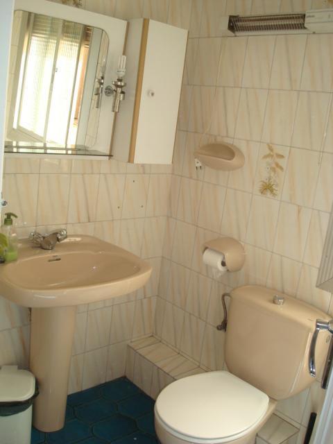 Hostel Turistic Castell Βαρκελώνη Εξωτερικό φωτογραφία